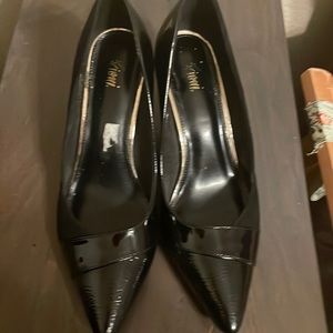 Black patent pumps